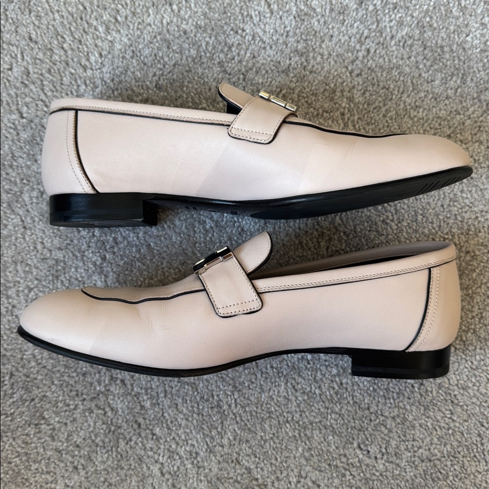 Hermes light pink Loafers with silver buckle, size 38 - Picture 7 of 7